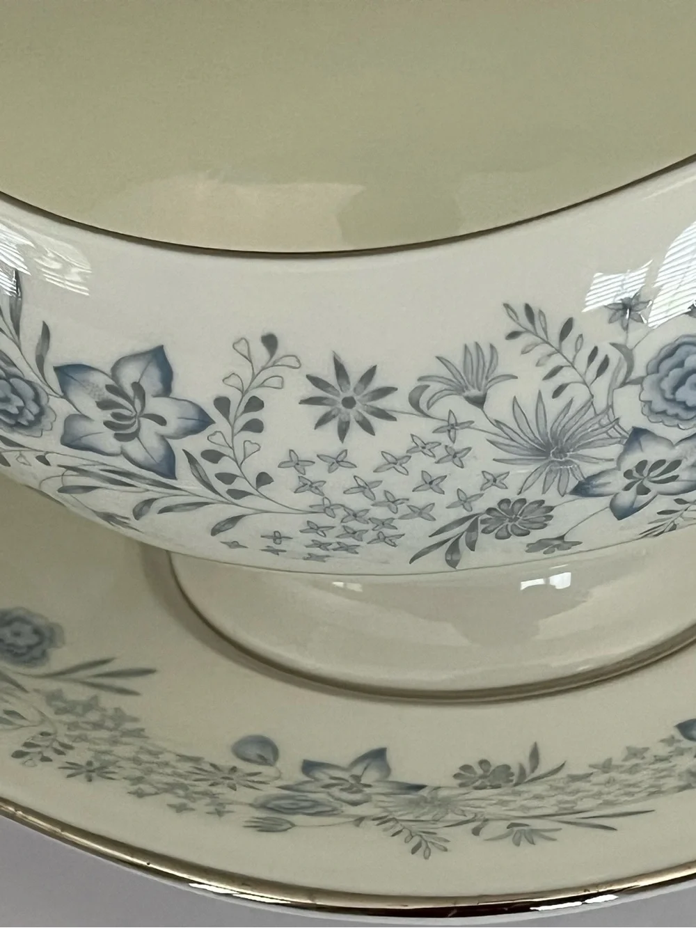 Vintage Wedgwood Belle Fleur Bone China Gravy Sauce Boat & Saucer England